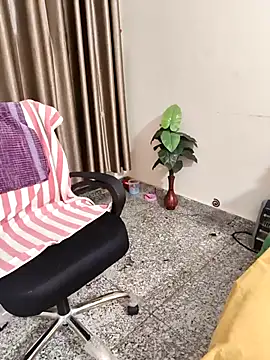 Shalu G online show from 11.22.25