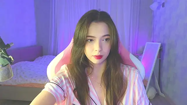 yuna sunshy online show from 11.16.25