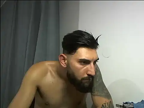 Alexgrc13 online show from 10.21.25