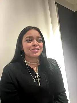 Emily Rivers  online show from 11.29.25