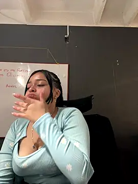 Emily Rivers  online show from 12.02.25