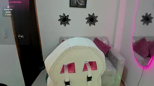 Snapshot of cataleya_sub_ chatting on 10.10.25 cataleya sub online show from 10.10.25