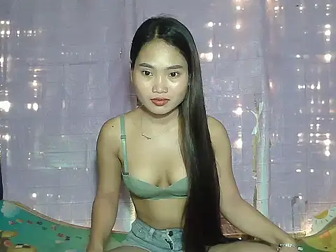 Snapshot of Quency_69 chatting on 04.23.26 Quency 69 online show from 04.23.26