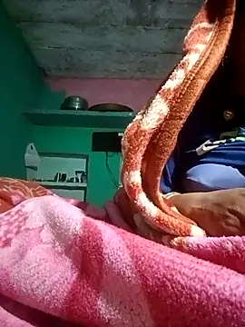 Snapshot of Hotdeam chatting on 11.27.25 Hotdeam online show from 11.27.25