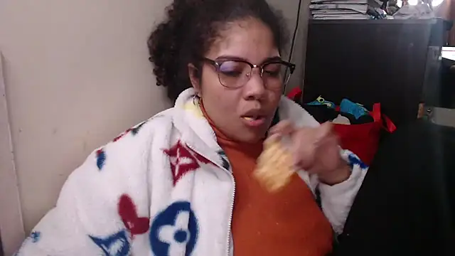 madelene online show from 02.16.25