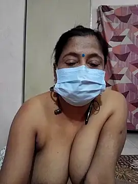 mature mimi online show from 02.05.26