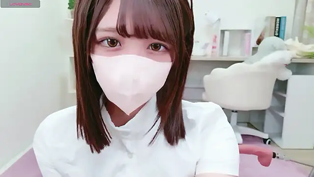 Reina Fcup online show from 03.25.26