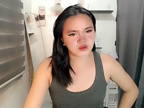 Youngasianhotcock online show from 01.14.26