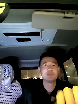 huanhuanaaaaa online show from 03.31.26