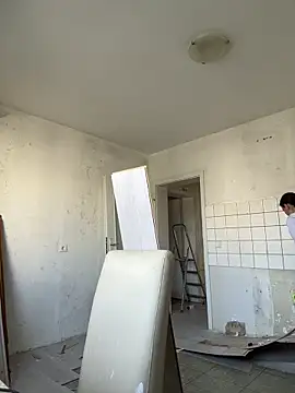 Emilia Mausi online show from 03.04.26