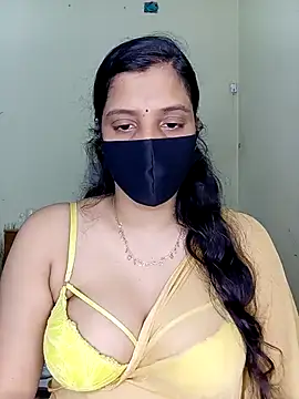 Rose-luckey online show from 11.20.25