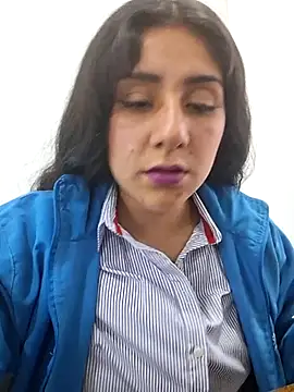 CAROLINE  07 online show from 11.24.25