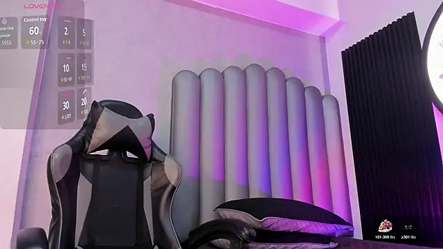  Leohot  online show from 10.24.25