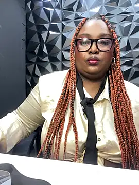 Snapshot of may_storm chatting on 06.12.26 may storm online show from 06.12.26