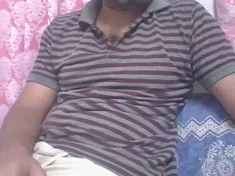 Snapshot of hairysub_india@xh chatting on 04.21.26 hairysub indiaxh online show from 04.21.26