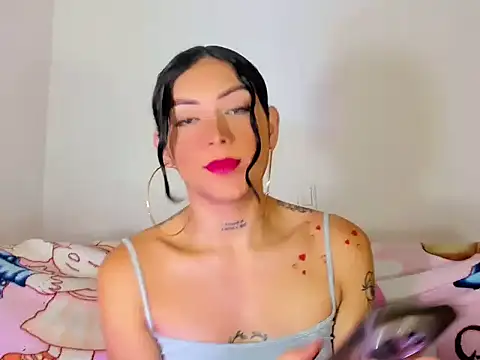 Megan Gil  online show from 10.16.25