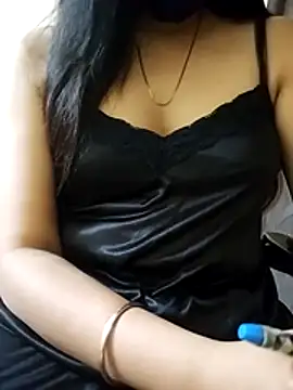 Quinn Bebo online show from 10.28.25