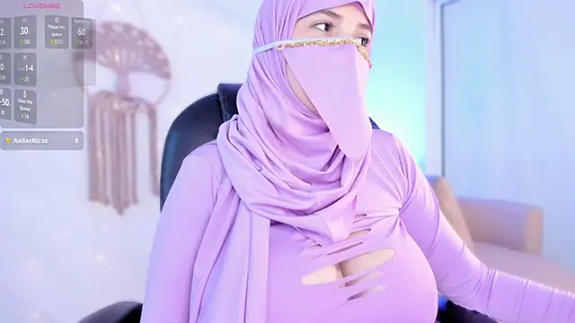 salma isawwii online show from 11.13.25