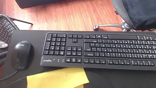 zohet kriss online show from 12.20.25