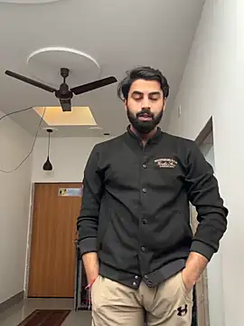 hottestboy03 online show from 11.26.25