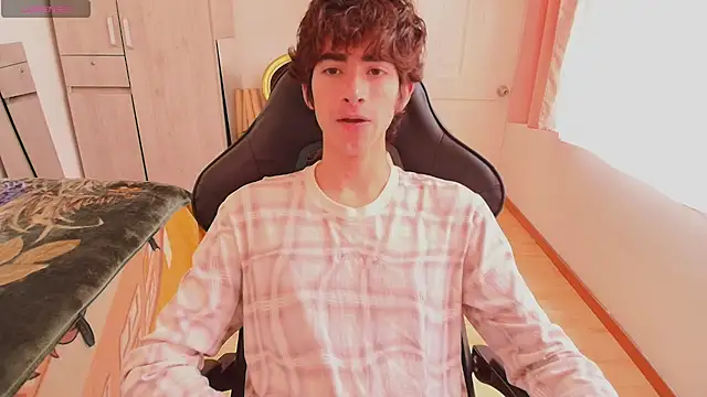 Nude Boy18 online show from 09.11.25