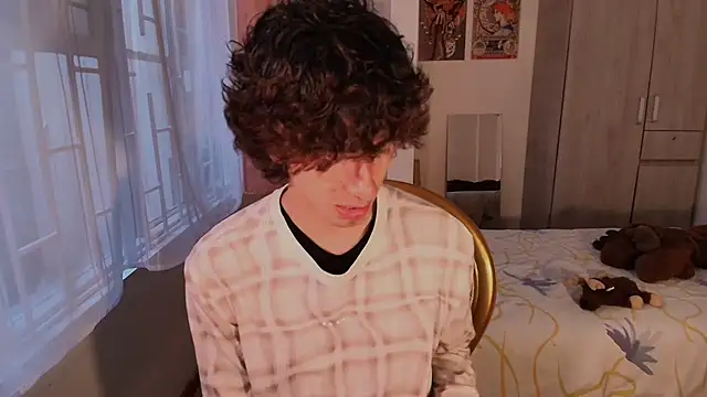 Nude Boy18 online show from 11.07.25