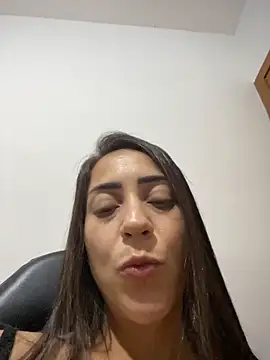 lucioliveira online show from 03.13.26