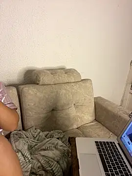 lunita sweet5 online show from 11.11.25