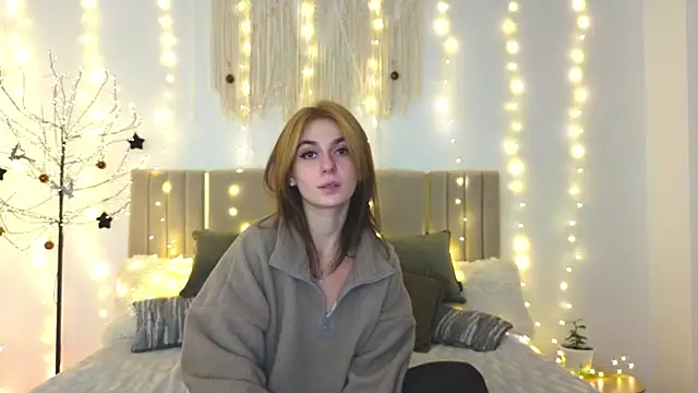 Little mia   online show from 01.15.26