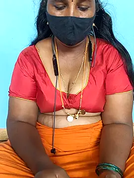 Snapshot of Tamil_Sweety chatting on 09.23.25 Tamil Sweety online show from 09.23.25