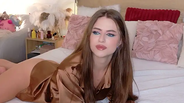 Sienna Voss online show from 02.07.26