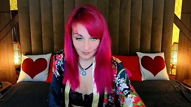 Snapshot of BrandyBloom chatting on 03.10.26 BrandyBloom online show from 03.10.26