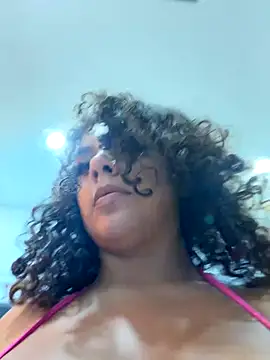 Snapshot of allybluee777 chatting on 11.27.25 allybluee777 online show from 11.27.25