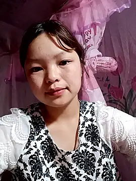 XoiXoi232 online show from 09.10.25