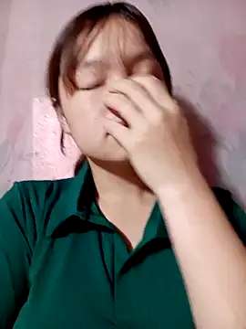 XoiXoi232 online show from 10.04.25