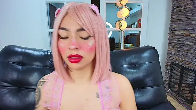 miss   abigail online show from 10.08.25