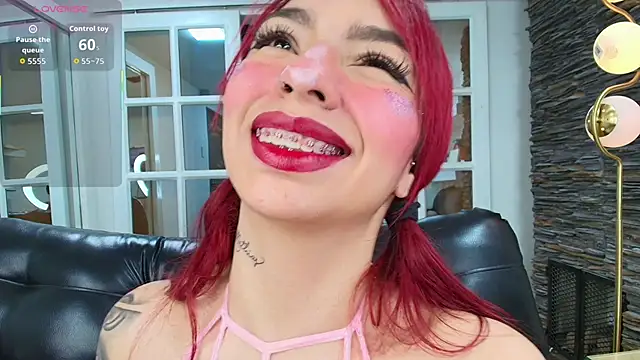 miss   abigail online show from 11.28.25