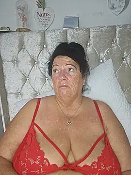 Angeldelightt online show from 10.15.25