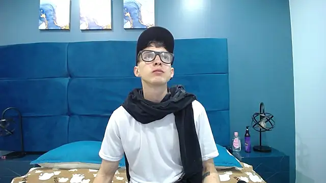 Jheampiiero online show from 09.13.25