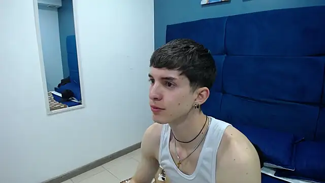 Jheampiiero online show from 10.18.25