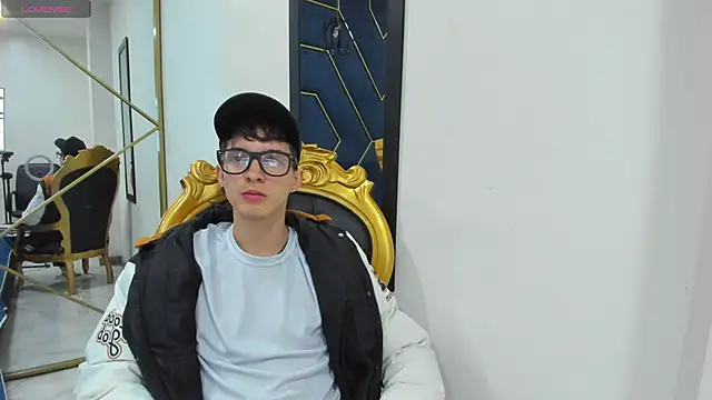 Jheampiiero online show from 12.05.25