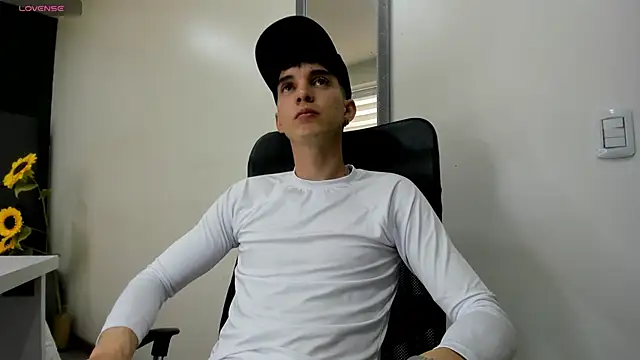 Jheampiiero online show from 04.14.26