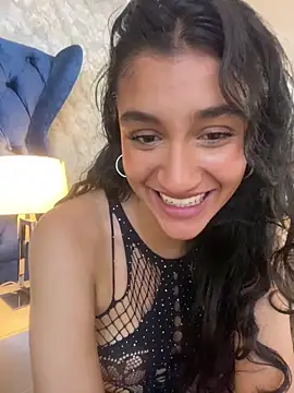 ValentiinaCruz online show from 12.15.25