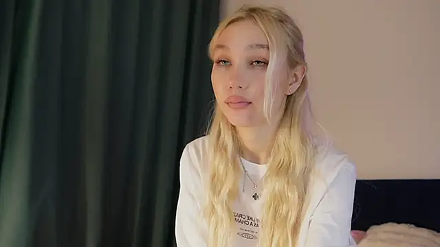 cuteleraay online show from 02.16.26