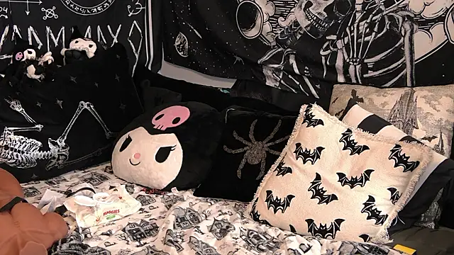 Snapshot of Paige_Turner chatting on 03.02.26 Paige Turner online show from 03.02.26
