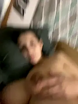 madsdeluxe online show from 10.26.25