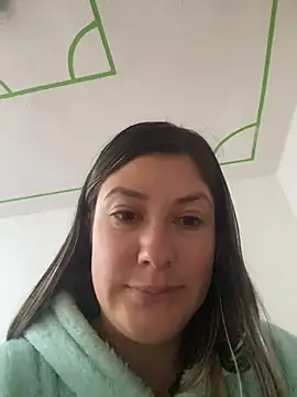 Snapshot of Abby-LS chatting on 12.17.25 Abby-LS online show from 12.17.25