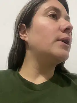 Snapshot of Abby-LS chatting on 12.19.25 Abby-LS online show from 12.19.25