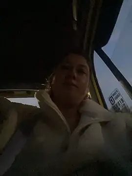 Snapshot of Abby-LS chatting on 01.07.26 Abby-LS online show from 01.07.26