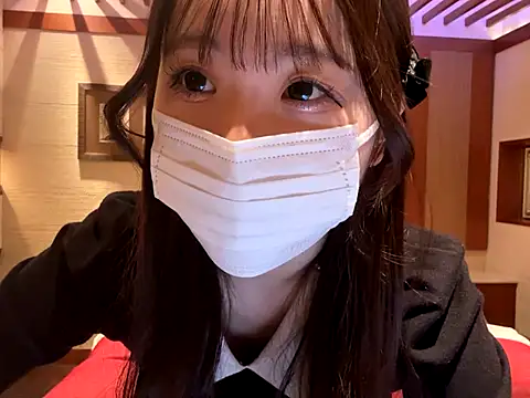 nano-da-u online show from 10.11.25